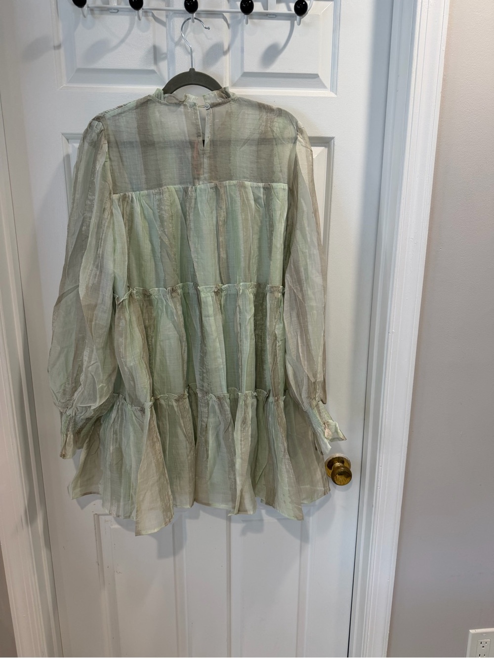 NWT Entro Boutique Smocked Tiered Dress in Light Green Sz L - Picture 5 of 6